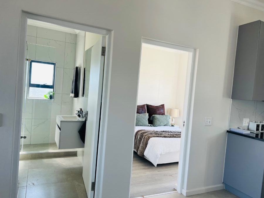 2 Bedroom Property for Sale in Table View Western Cape